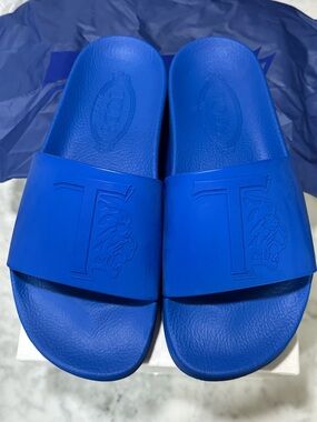 Tod’s Blue Logo Rubber Slide Sandals Size 39 NWT Italy Luxury MSRP $295